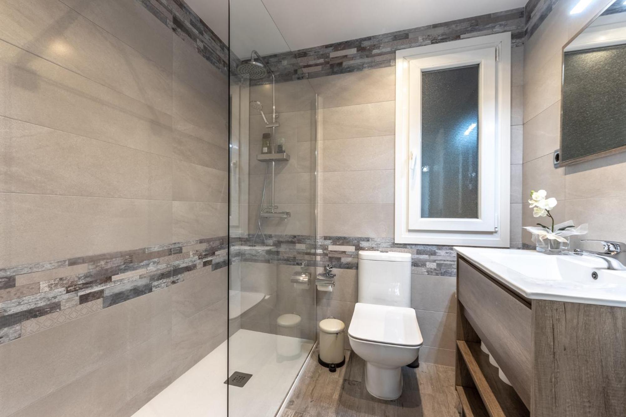 Inside Old Town By Eba Homes Bilbao Esterno foto